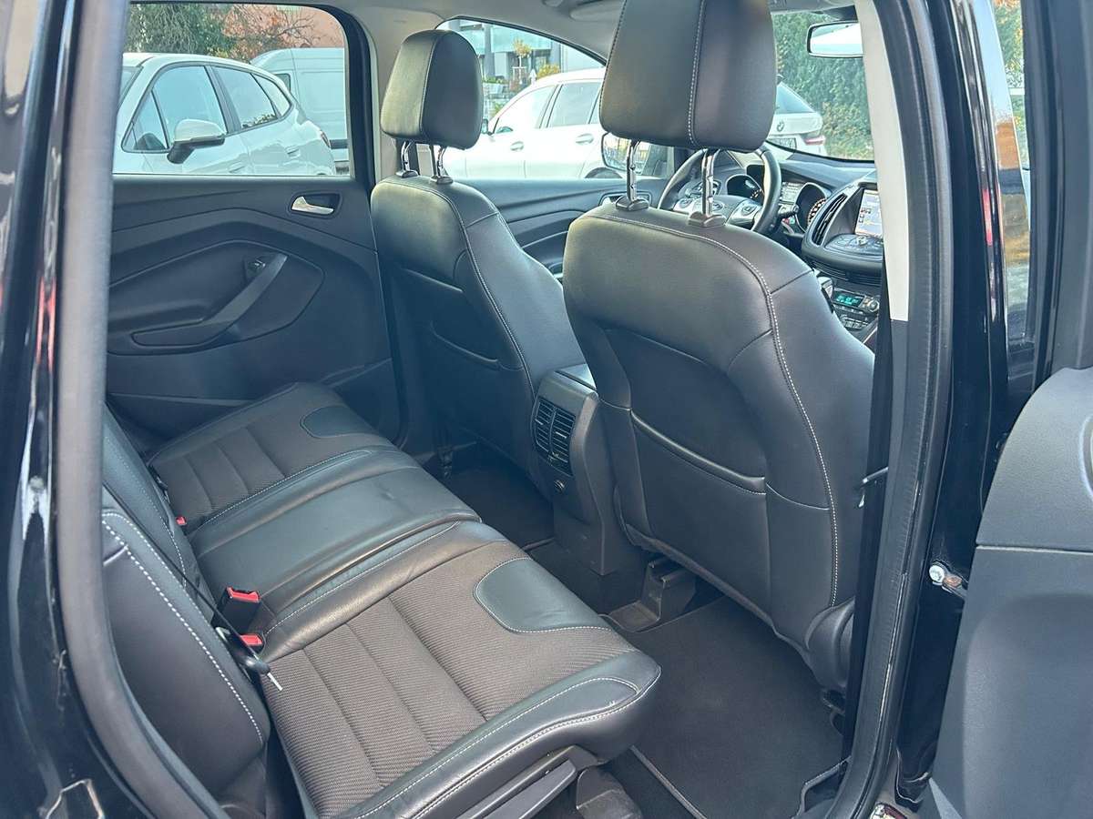Ford Kuga – Bild 12 von 13