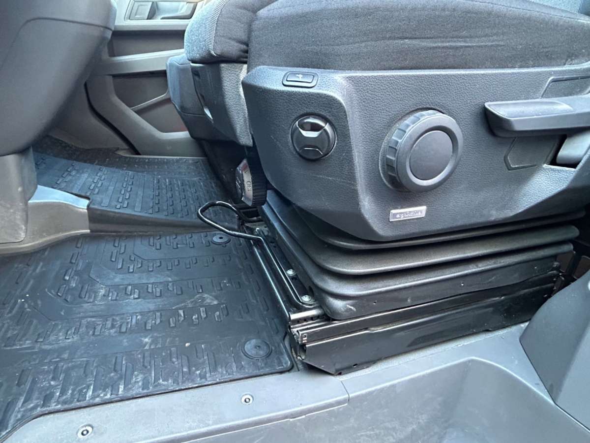 Volkswagen Crafter – Bild 3 von 15