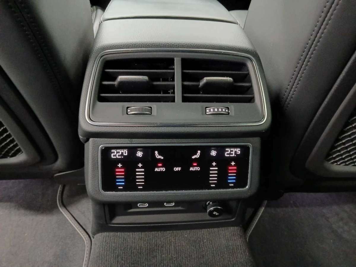 Audi A6 – Bild 3 von 27