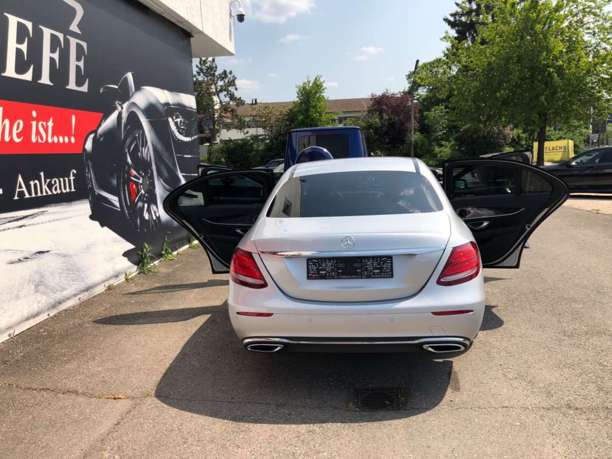 Mercedes-Benz E 300 – Bild 13 von 14