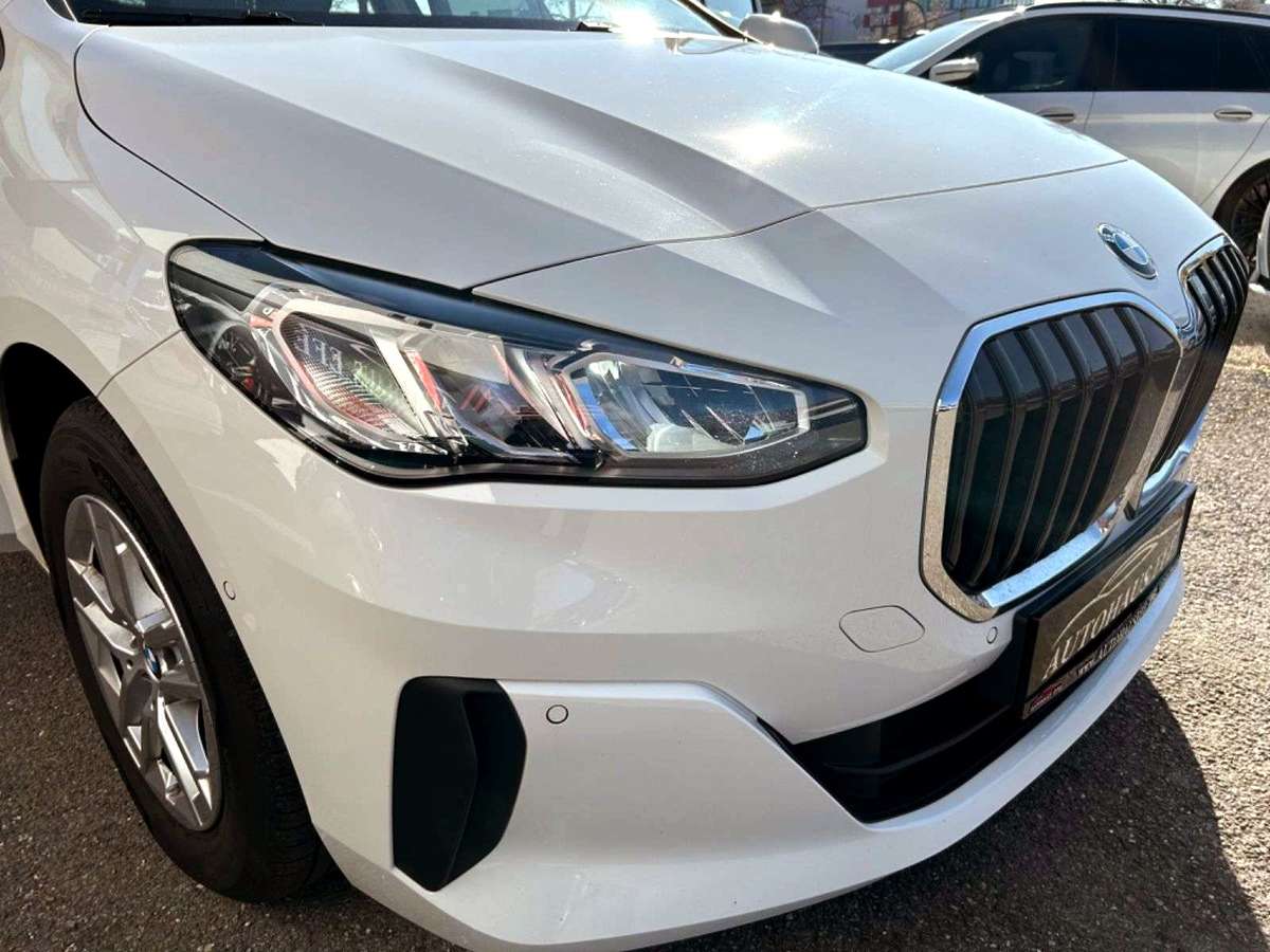 BMW 218 – Bild 2 von 14