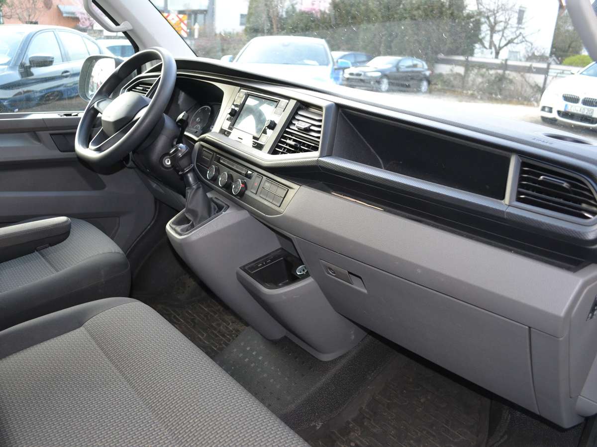 Volkswagen T6.1 Transporter – Bild 8 von 22