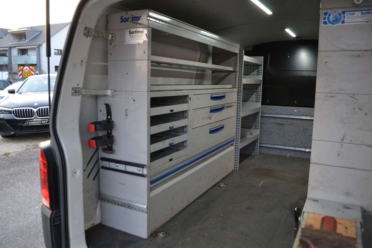 Volkswagen T6.1 Transporter – Bild 12 von 22