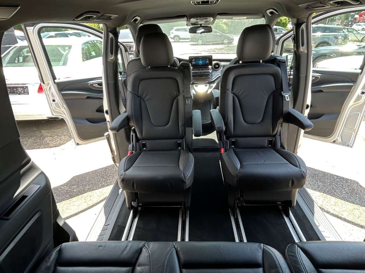 Mercedes-Benz V 250 – Bild 9 von 15