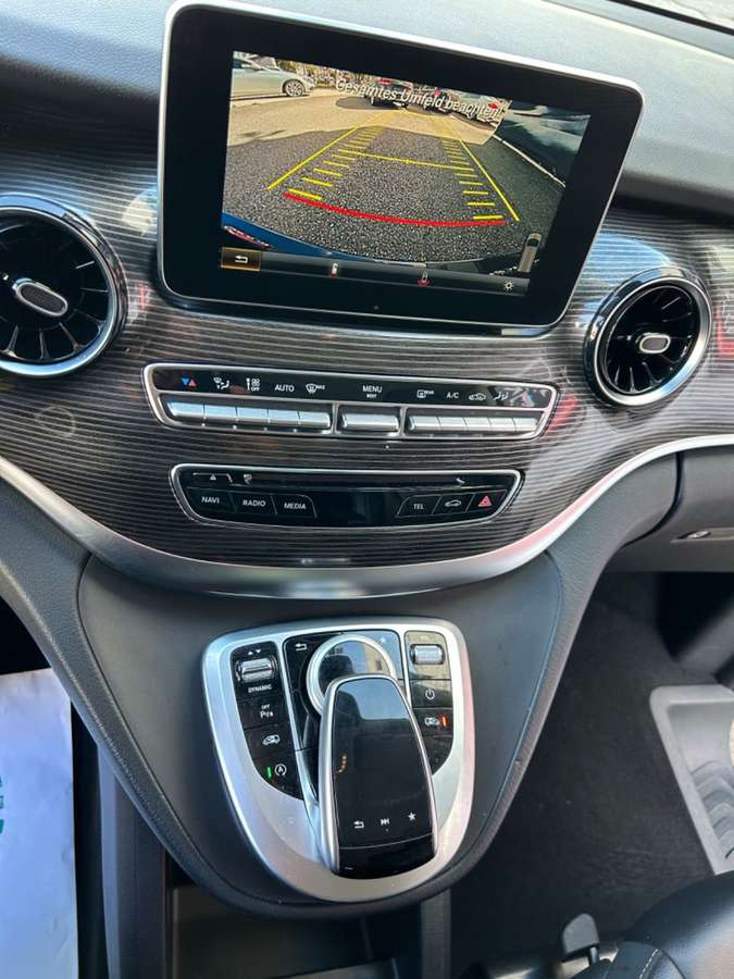 Mercedes-Benz V 250 – Bild 6 von 15
