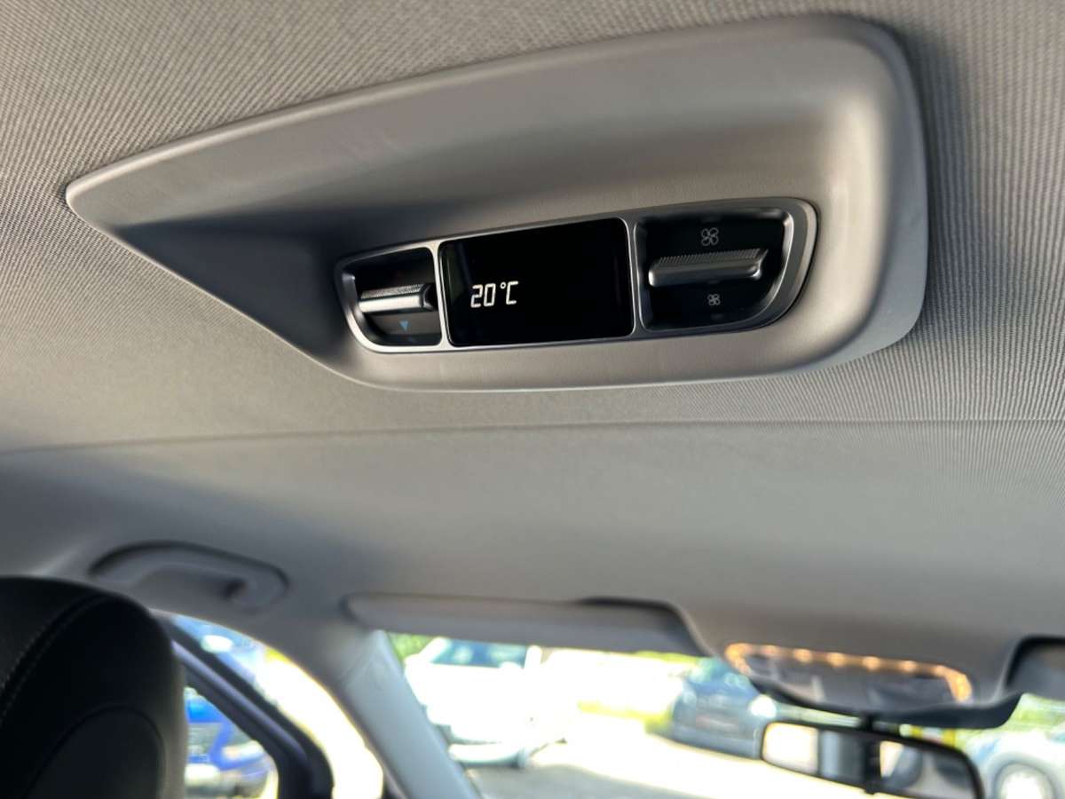Mercedes-Benz V 250 – Bild 9 von 15