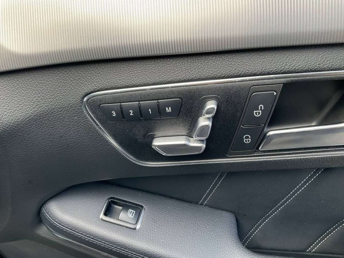Mercedes-Benz E 350 – Bild 13 von 22