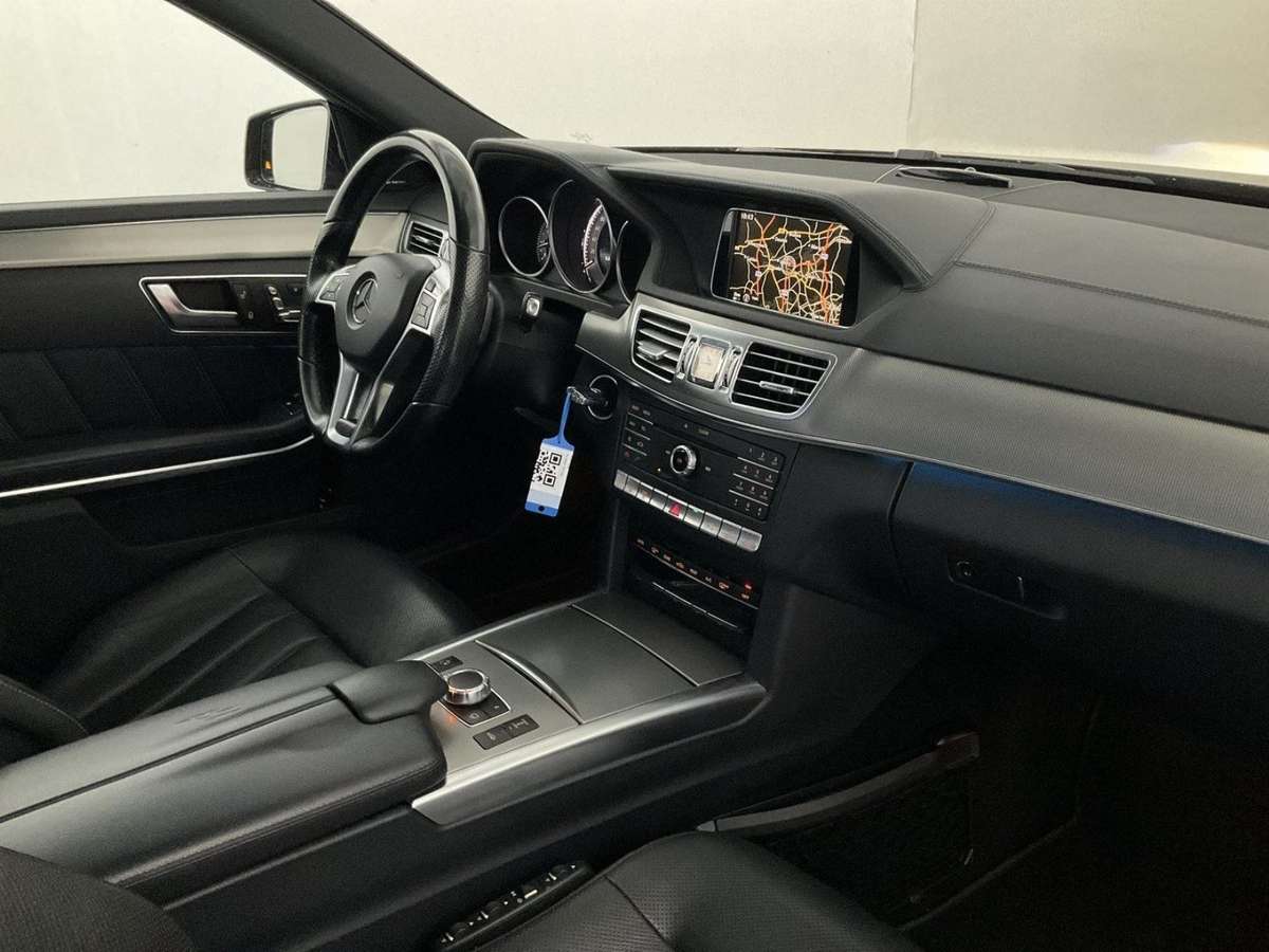 Mercedes-Benz E 350 – Bild 18 von 22