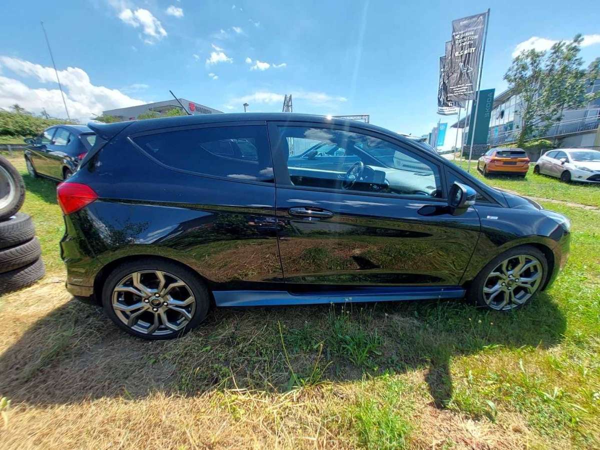 Ford Fiesta – Bild 5 von 17